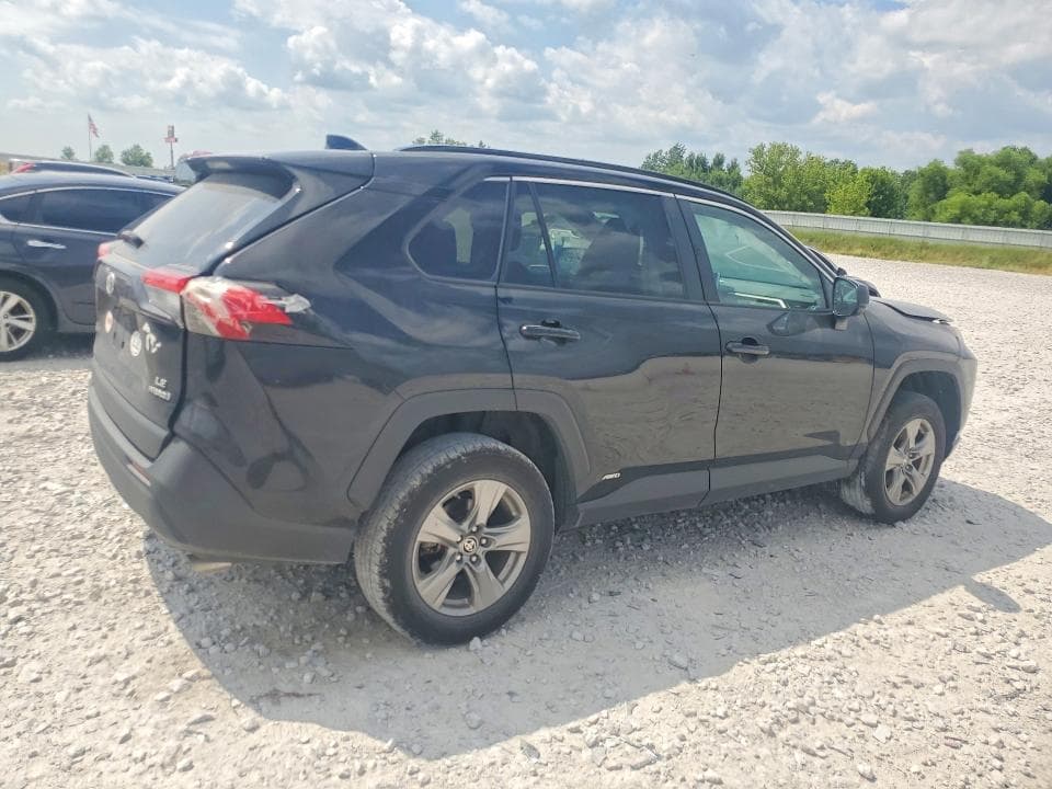 2024 TOYOTA RAV4 LE LE 3