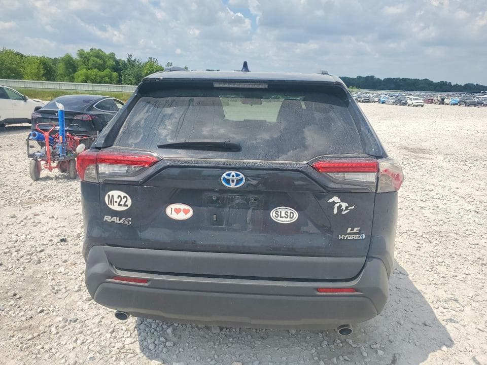 2024 TOYOTA RAV4 LE LE 6
