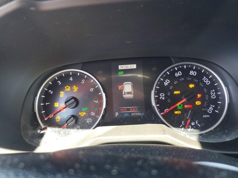 2020 TOYOTA RAV4 XLE XLE 9