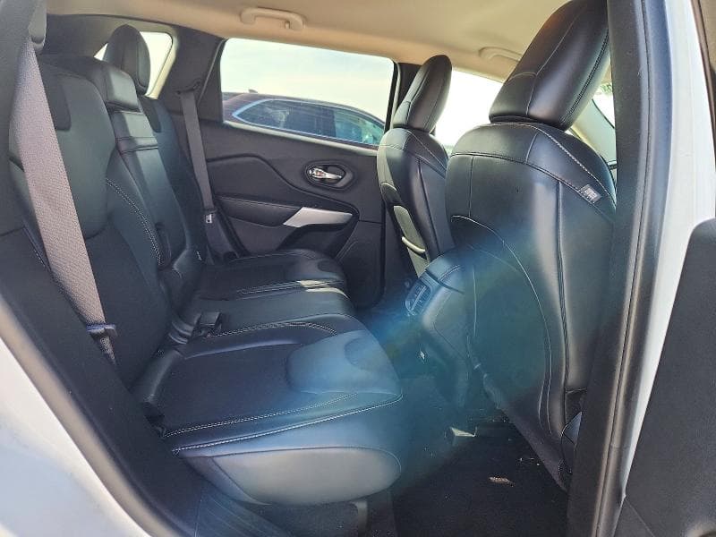 2018 JEEP CHEROKEE LATITUDE PLUS 11