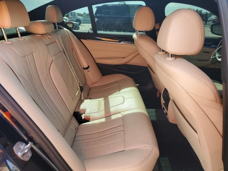 2018 BMW 530 I I 10