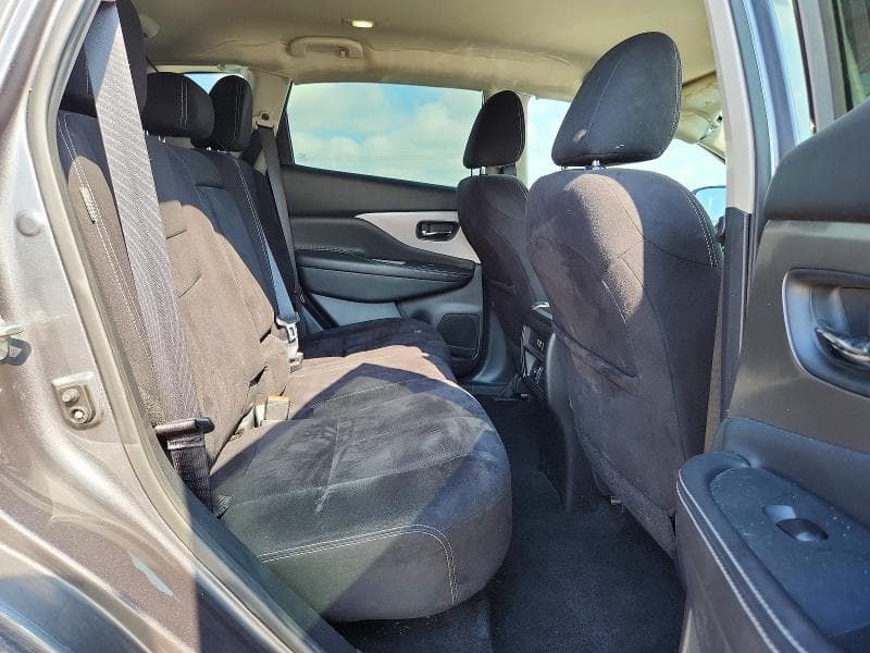 2019 NISSAN MURANO S 11