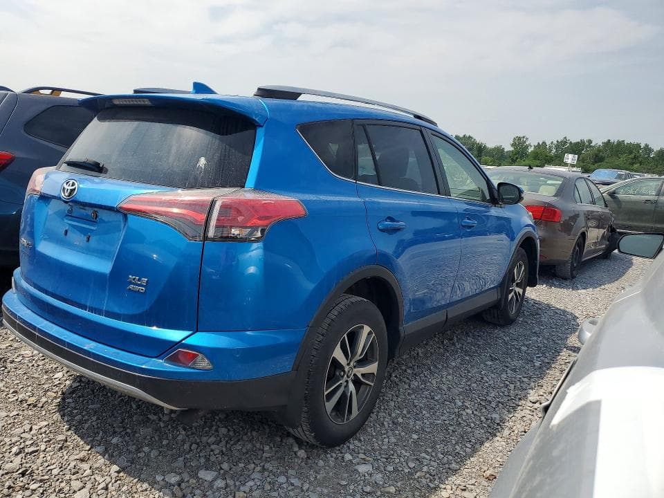 2018 TOYOTA RAV4 XLE 4