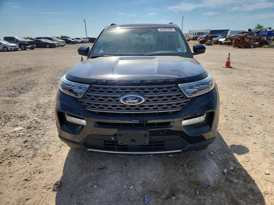 2024 FORD EXPLORER XLT 5