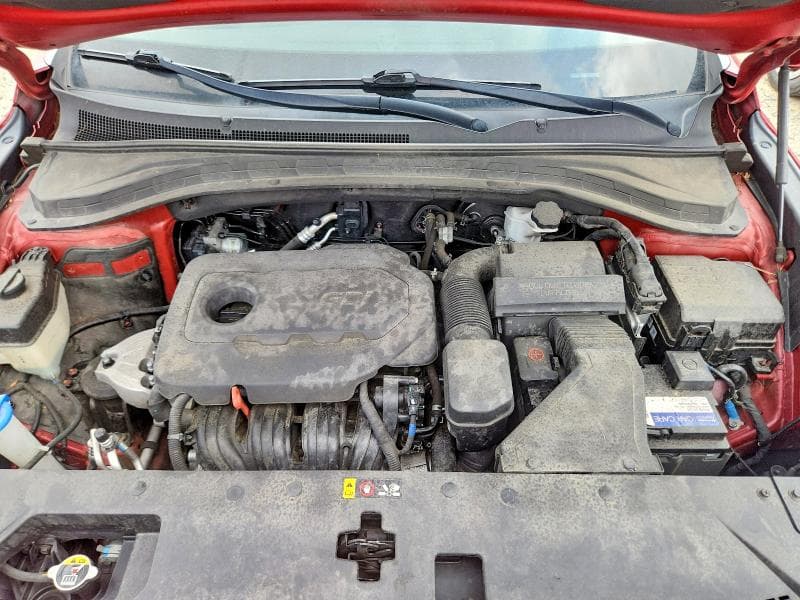 2019 HYUNDAI SANTA FE SE 11