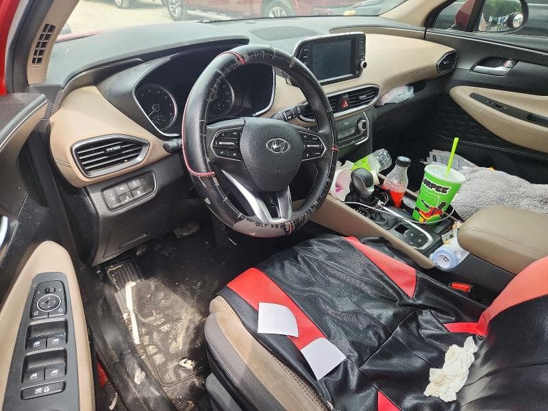 2019 HYUNDAI SANTA FE SE 8