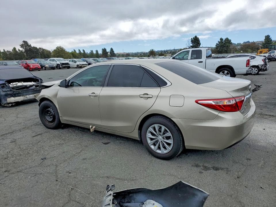 2017 TOYOTA CAMRY LE LE 2