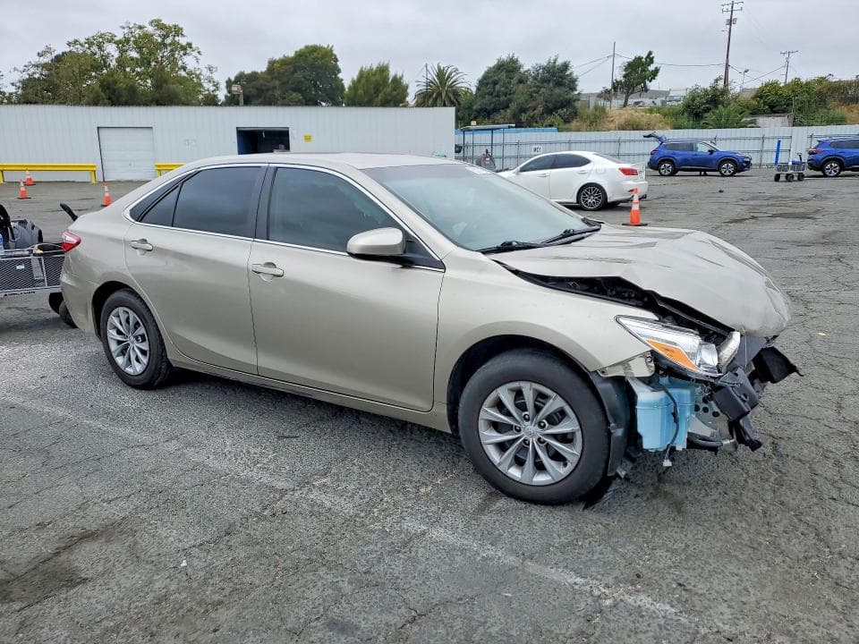 2017 TOYOTA CAMRY LE LE 4