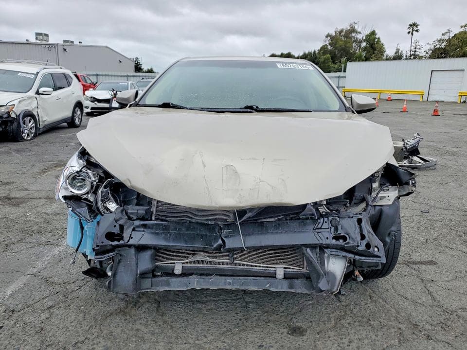 2017 TOYOTA CAMRY LE LE 5