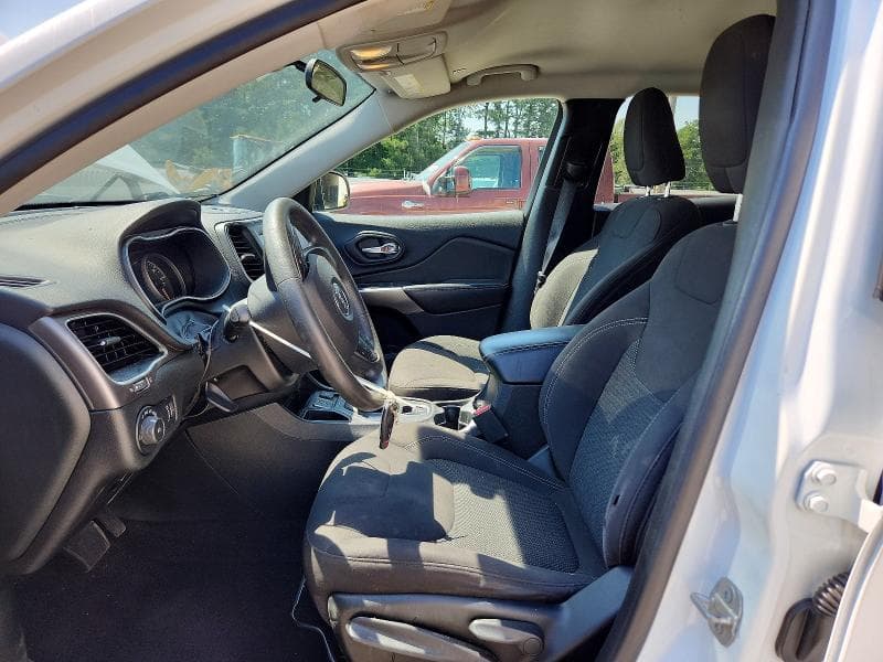 2019 JEEP CHEROKEE LATITUDE 7