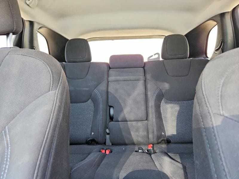 2019 JEEP CHEROKEE LATITUDE 10