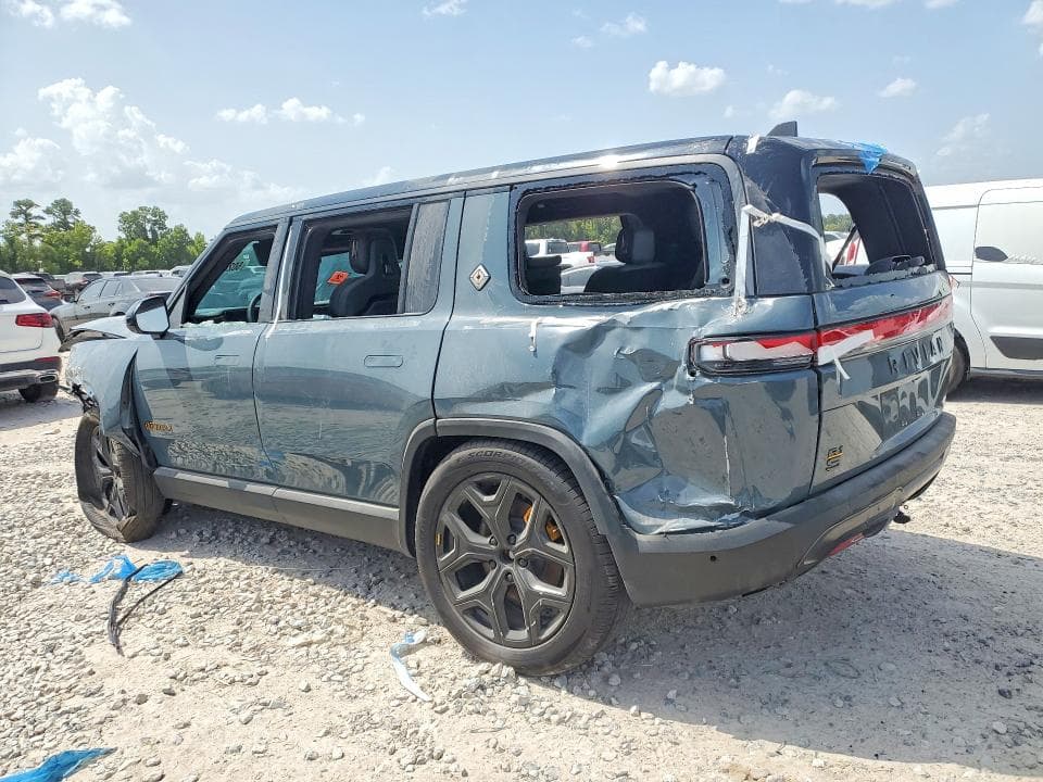 2025 RIVIAN R1S PREMIUM 2