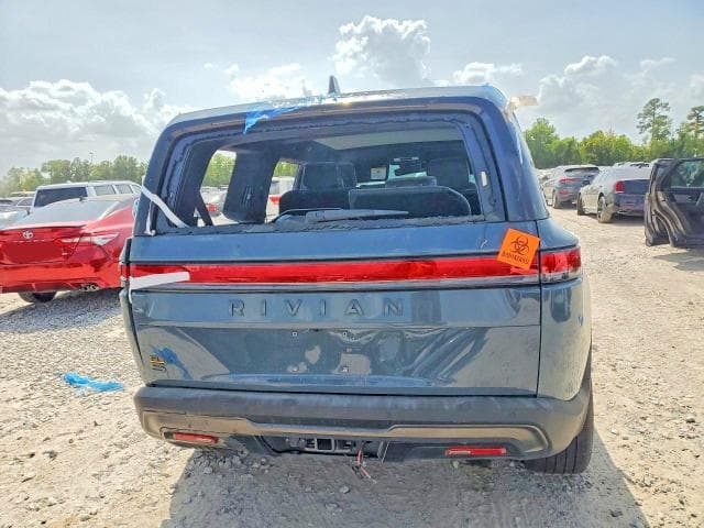 2025 RIVIAN R1S PREMIUM 7