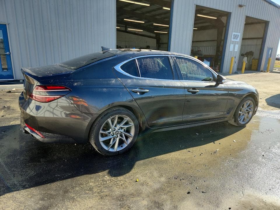 2022 GENESIS G70 2.0T 3