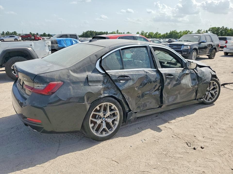 2025 BMW 330XI 3