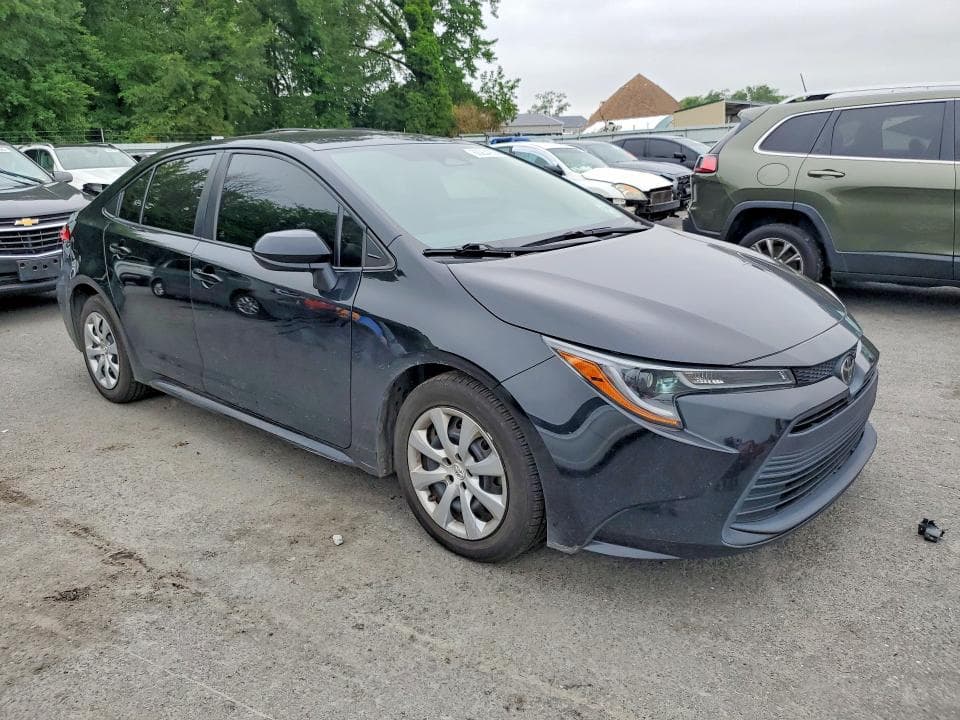 2023 TOYOTA COROLLA LE 4