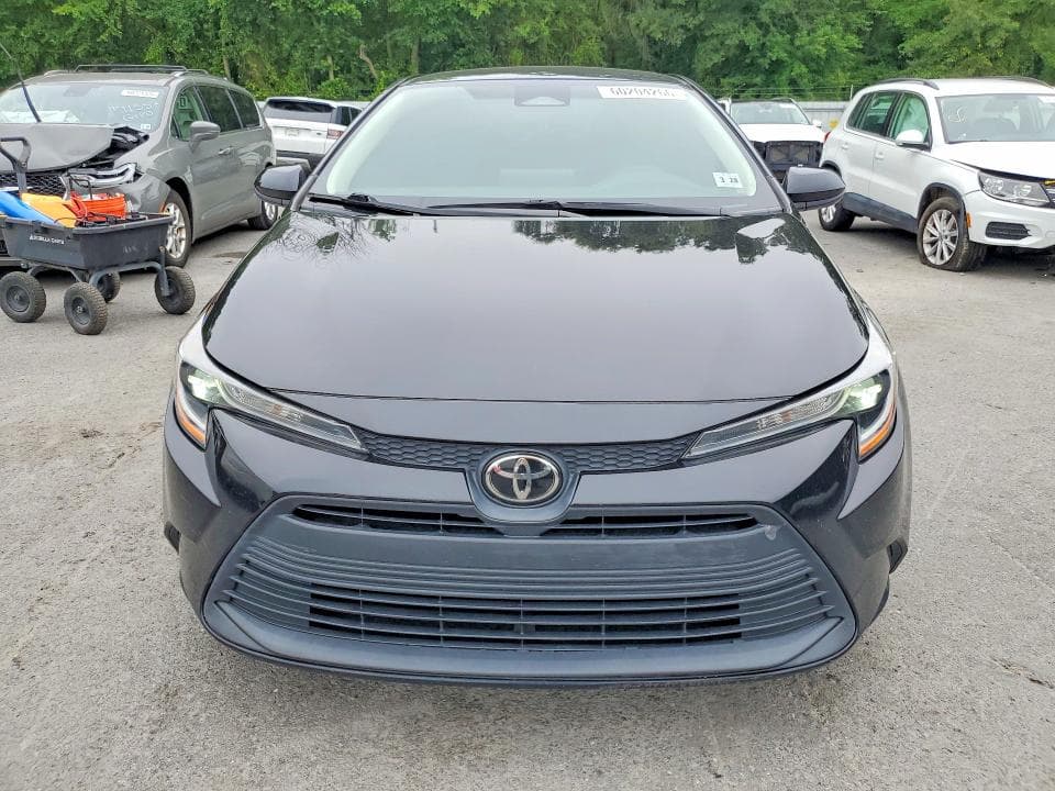 2023 TOYOTA COROLLA LE 5