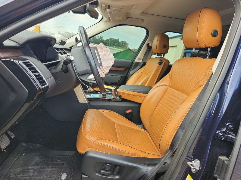 2018 LAND ROVER DISCOVERY HSE 7