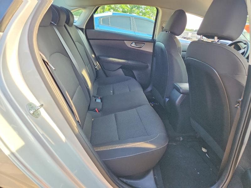 2019 KIA FORTE LXS 10