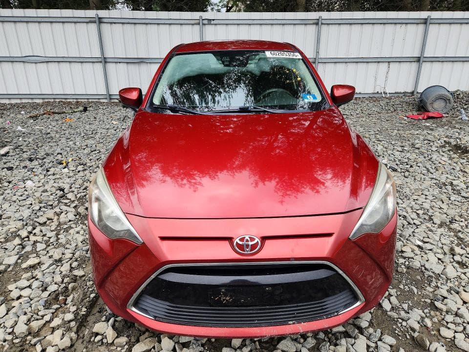 2018 TOYOTA YARIS IA BASE 5