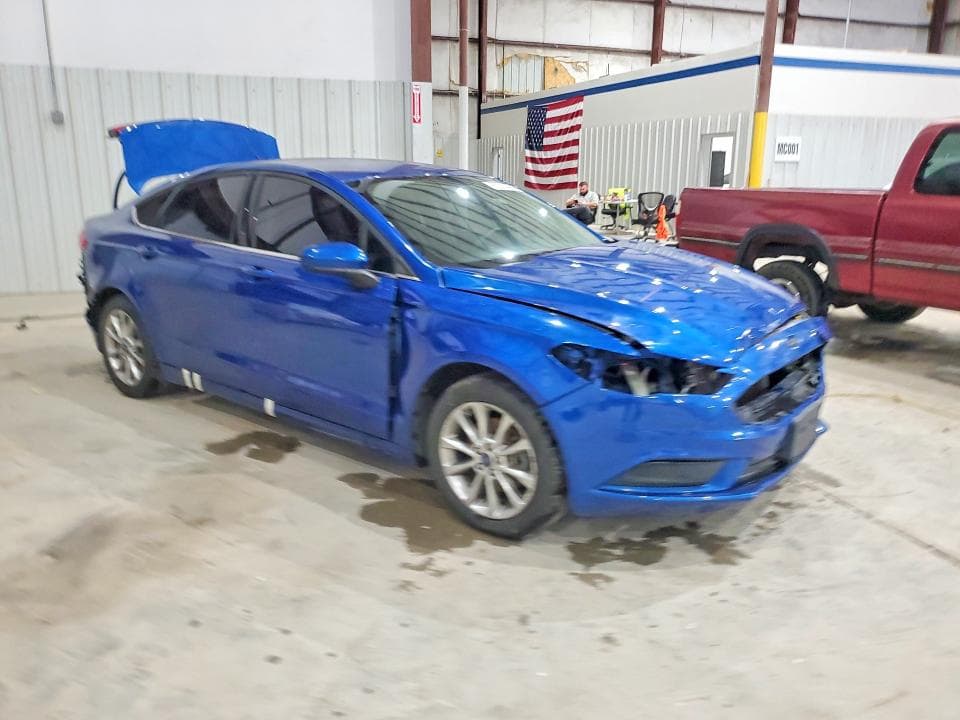 2017 FORD FUSION SE 4