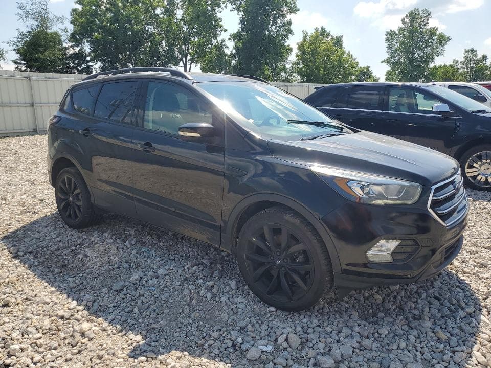 2017 FORD ESCAPE TITANIUM TITANIUM 4