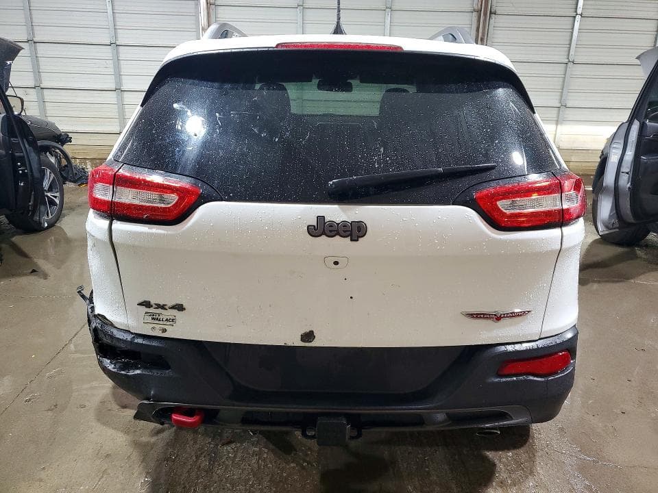 2017 JEEP CHEROKEE TRAILHAWK 6