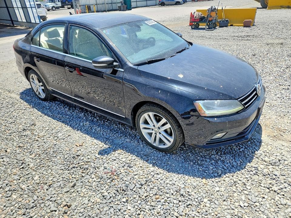 2017 VOLKSWAGEN JETTA SEL 4