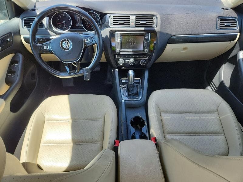 2017 VOLKSWAGEN JETTA SEL 8