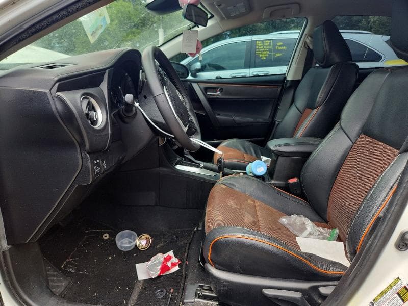 2017 TOYOTA COROLLA SE SE 7