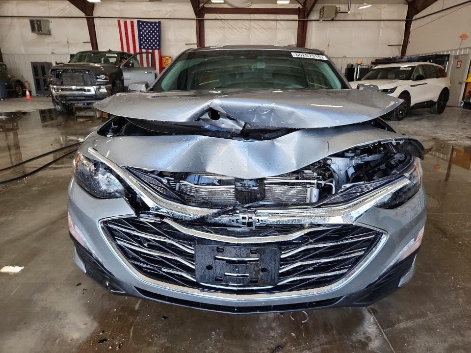 2023 CHEVROLET MALIBU LT LT 5