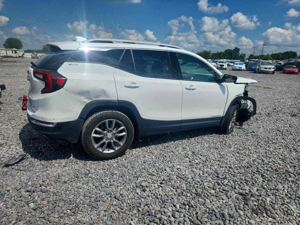 2024 GMC TERRAIN SLT 3