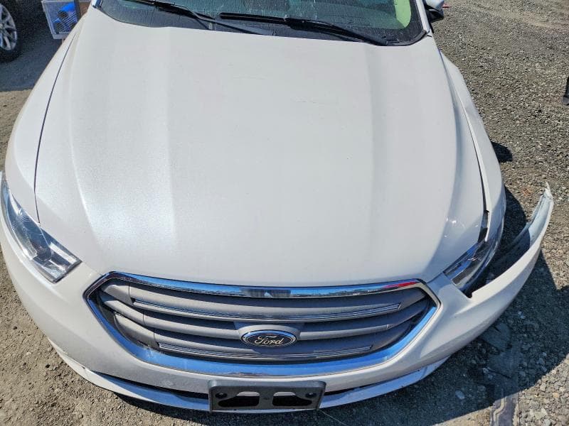 2018 FORD TAURUS SEL 11
