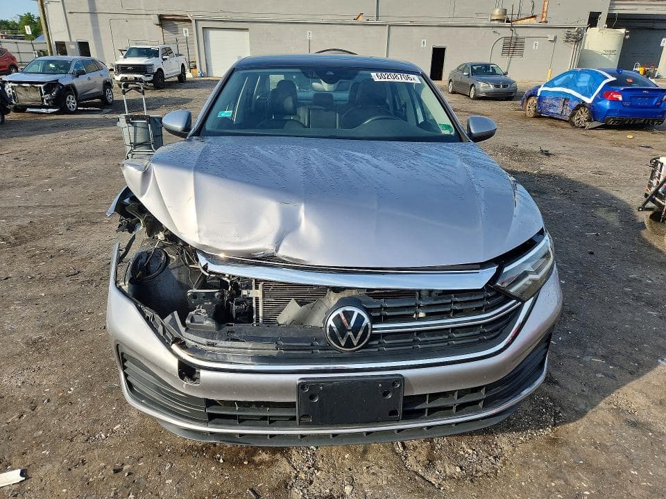 2024 VOLKSWAGEN JETTA SE 5