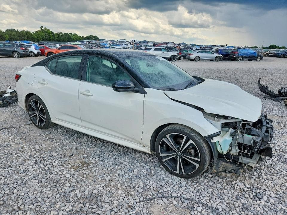 2023 NISSAN SENTRA SR 4