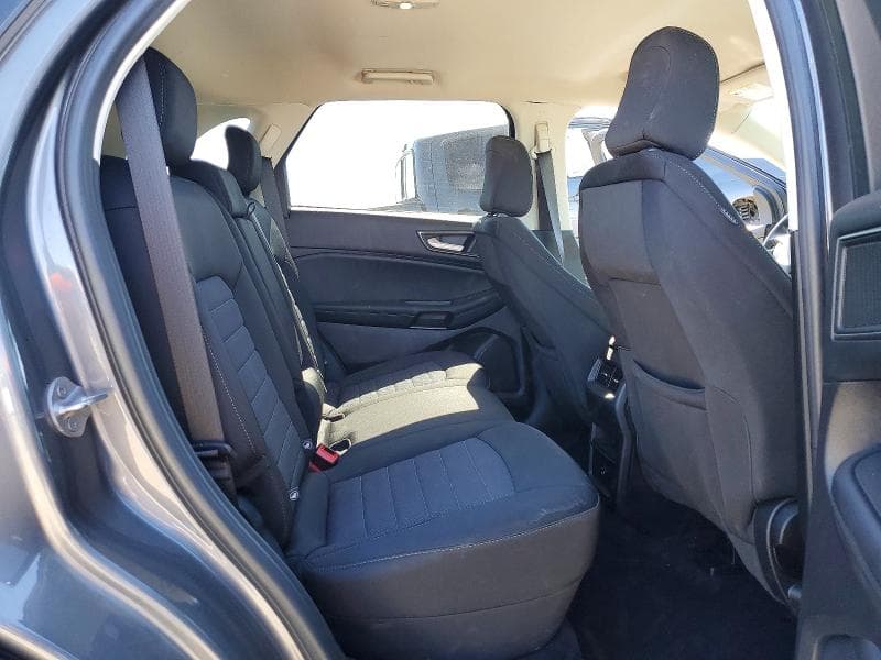 2021 FORD EDGE SE 11