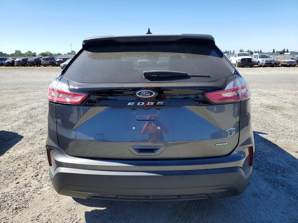 2021 FORD EDGE SE 6