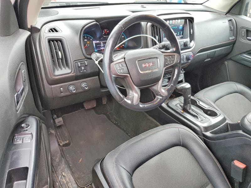 2017 GMC CANYON SLE 8