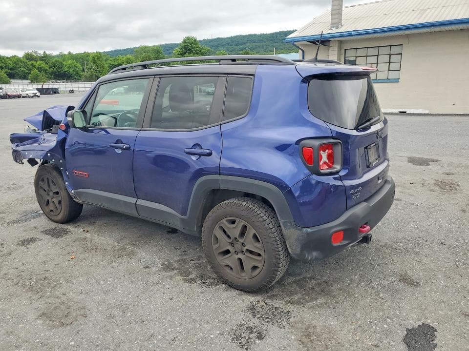 2018 JEEP RENEGADE TRAILHAWK 2