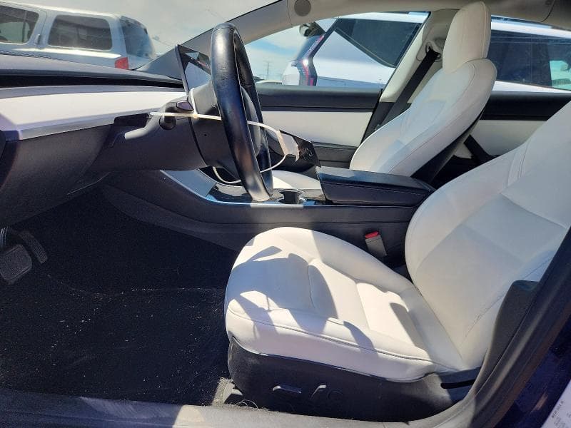 2018 TESLA MODEL 3 7