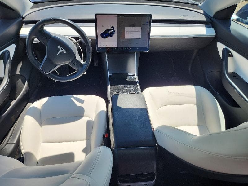 2018 TESLA MODEL 3 8