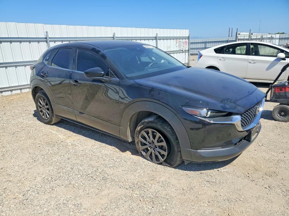 2022 MAZDA CX-30 4