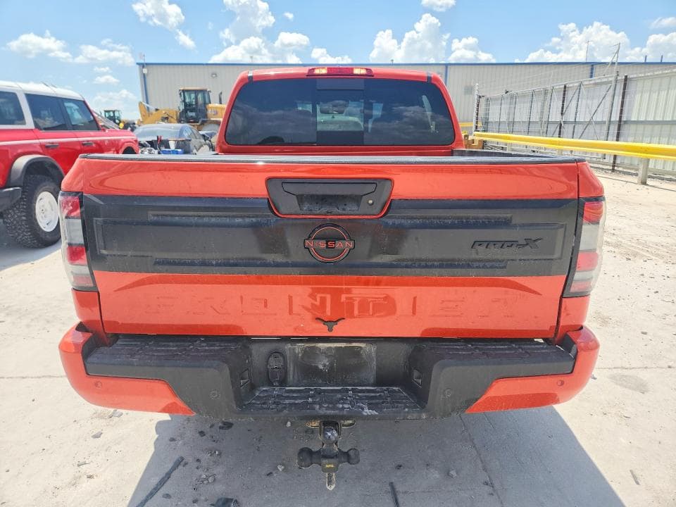 2026 NISSAN FRONTIER PRO-X 6