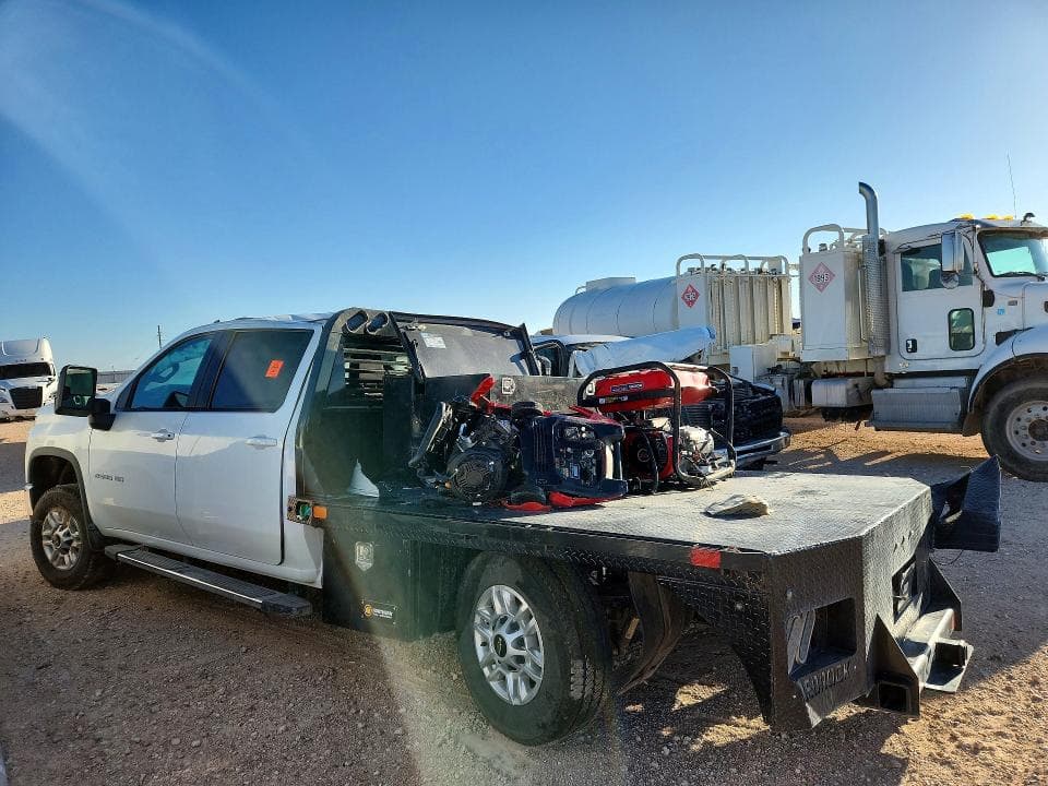 2025 CHEVROLET SILVERADO K2500 HEAVY DUTY LT 2