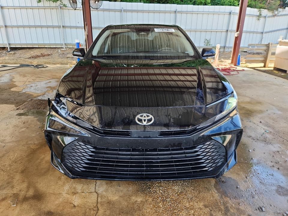 2025 TOYOTA CAMRY LE 5