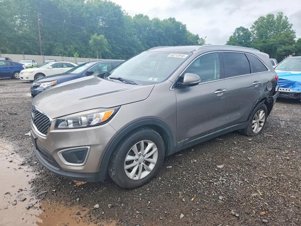 2018 KIA SORENTO LX V6 - 1