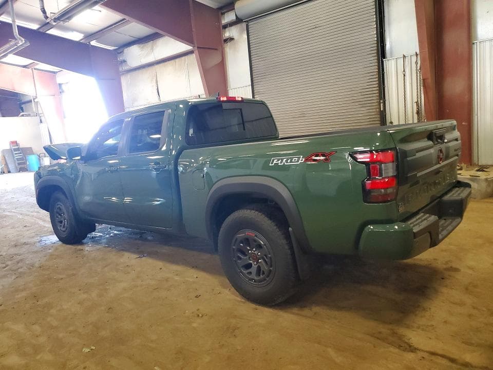 2025 NISSAN FRONTIER PRO-4X 2