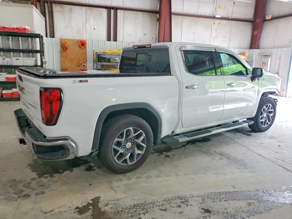 2026 GMC SIERRA K1500 SLT 3