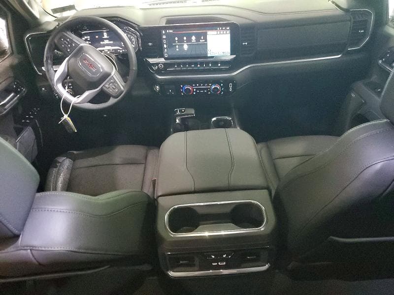 2026 GMC SIERRA K1500 SLT 8