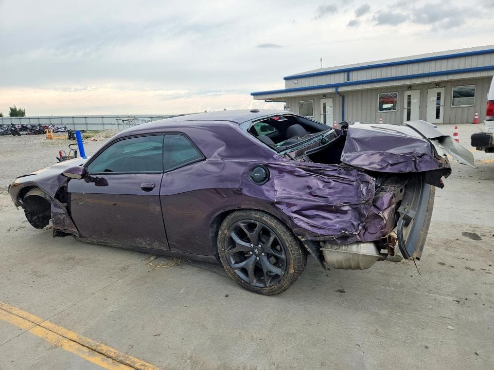 2020 DODGE CHALLENGER SXT 2
